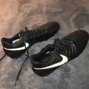 Soccer Tiempo Cleats